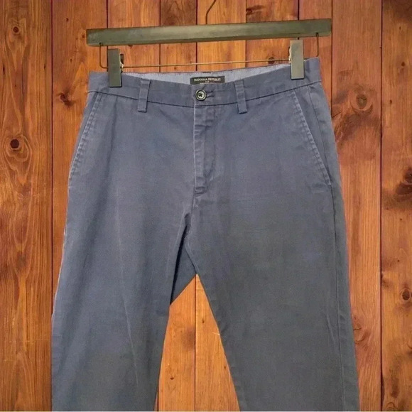 Banana Republic Emerson Chino  Pants 100% Cotton Dark Blue EUC - Picture 1 of 14